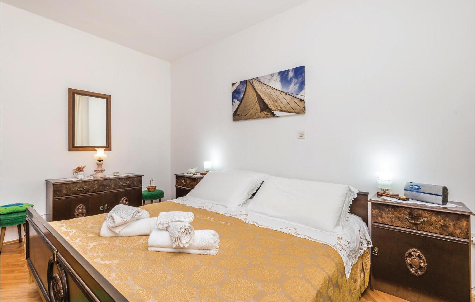 Nice Apartment In Lovran With House Sea View Bagian luar foto