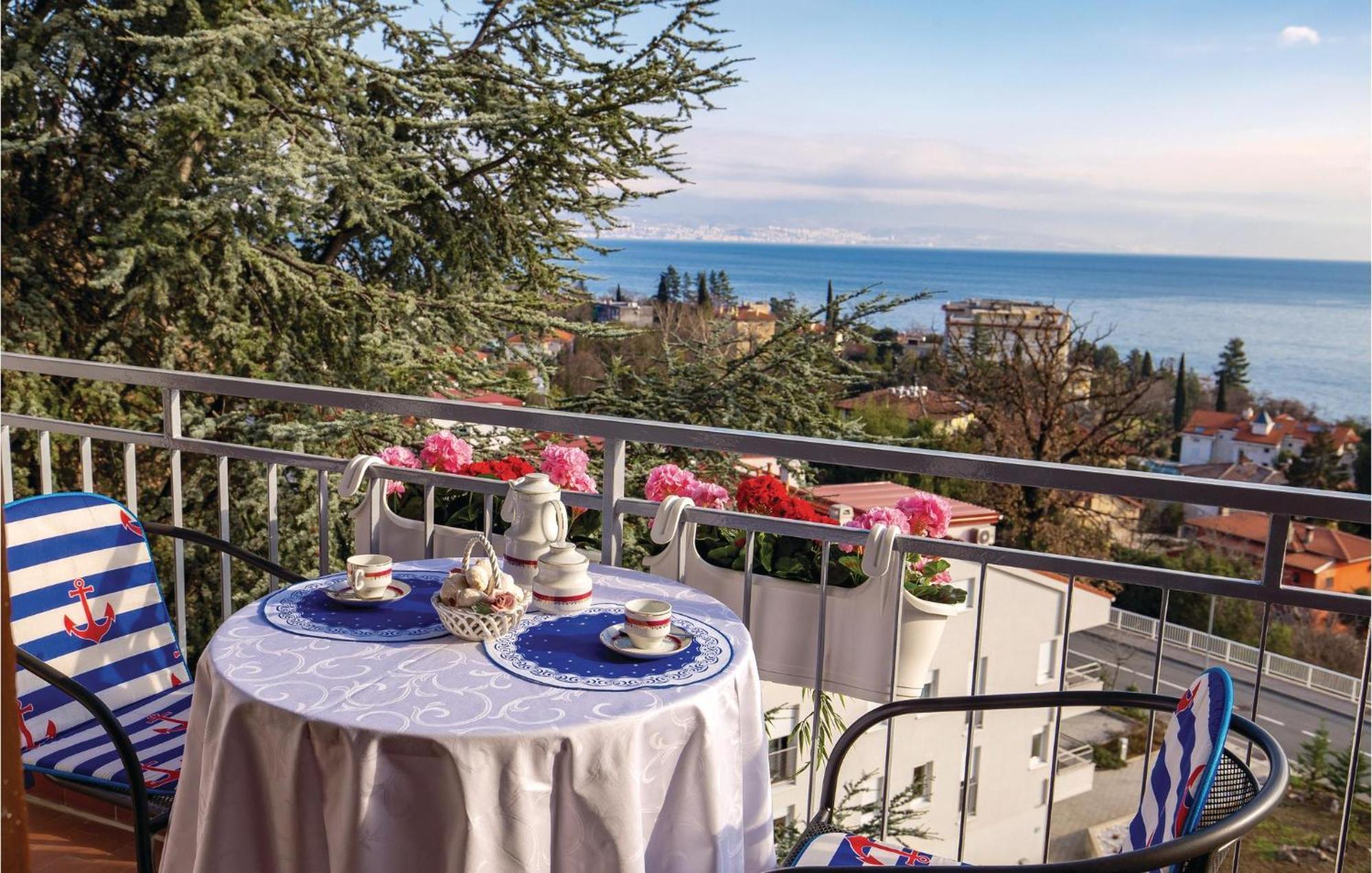 Nice Apartment In Lovran With House Sea View Bagian luar foto