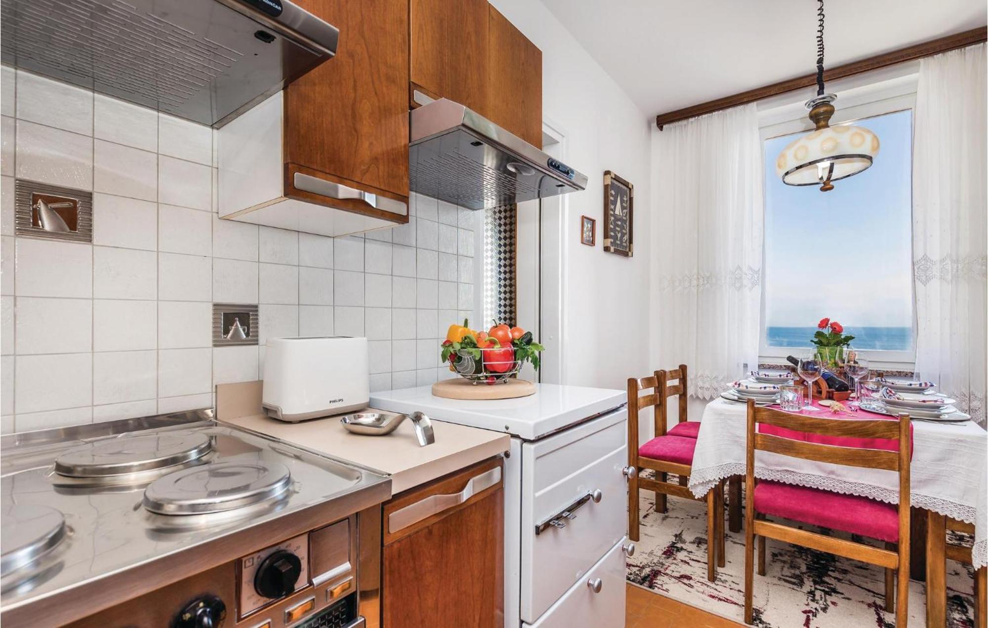 Nice Apartment In Lovran With House Sea View Bagian luar foto