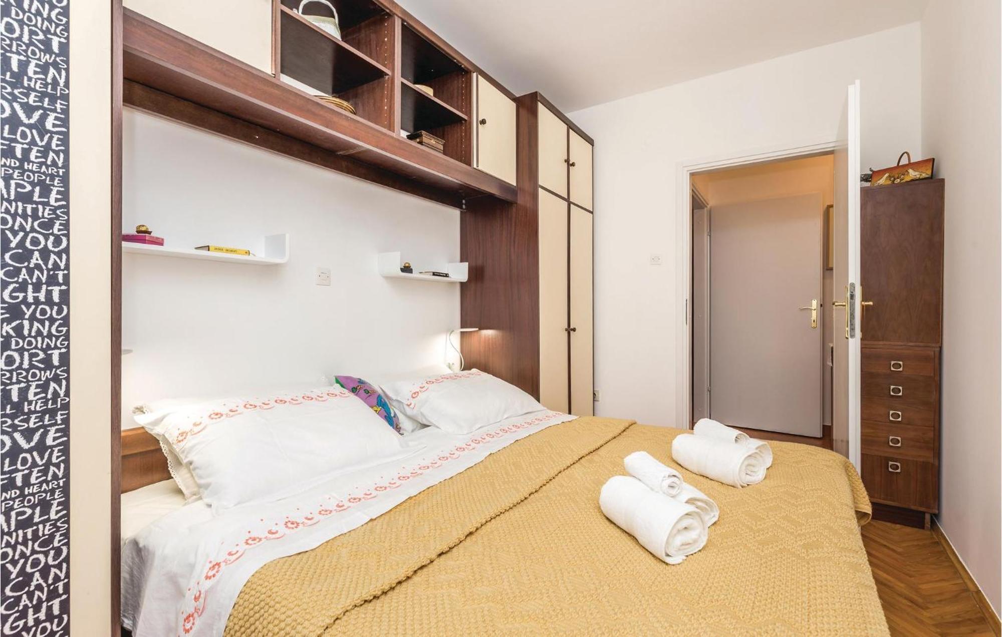 Nice Apartment In Lovran With House Sea View Bagian luar foto